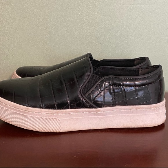 ☘️Sam Edelman “Lacey” Leather Crocodile Black Slip On Platform Loafer/Sneaker - Picture 3 of 5